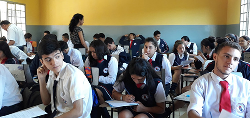 Ilustración 1. Inicio de clases por segundo año consecutivo en el Colegio Nacional Forjadores de la Patria.