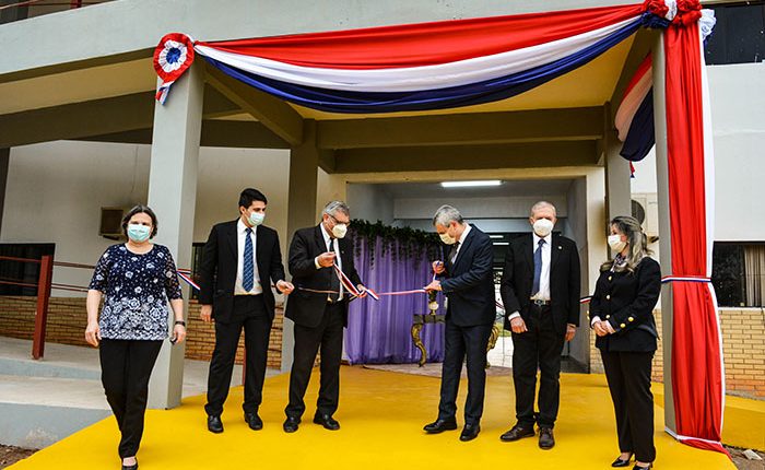 Inauguración del “bloque E” de la Facultad de Ciencias de la Salud de la UNE.