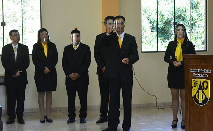 Egresados de la carrera de Ciencias de la Educación, sección inclusiva.